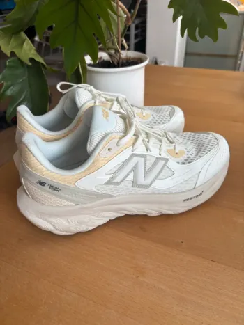 Używany New Balance Fresh Foam Trainer Running Shoes