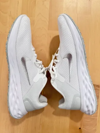 Używany Nike Herren Laufschuhe Running Shoes