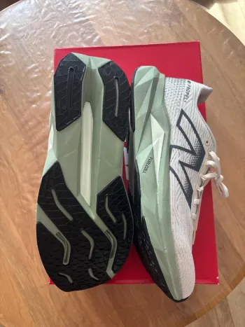 Brugt New Balance Running Trail Shoes bike — billede 4 af 8