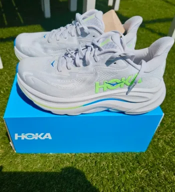 Used Hoka Clifton 10 Running Shoes