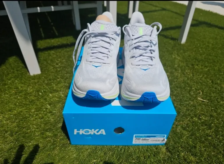 Hoka Clifton 10 bike d'occasion — image 2 sur 6