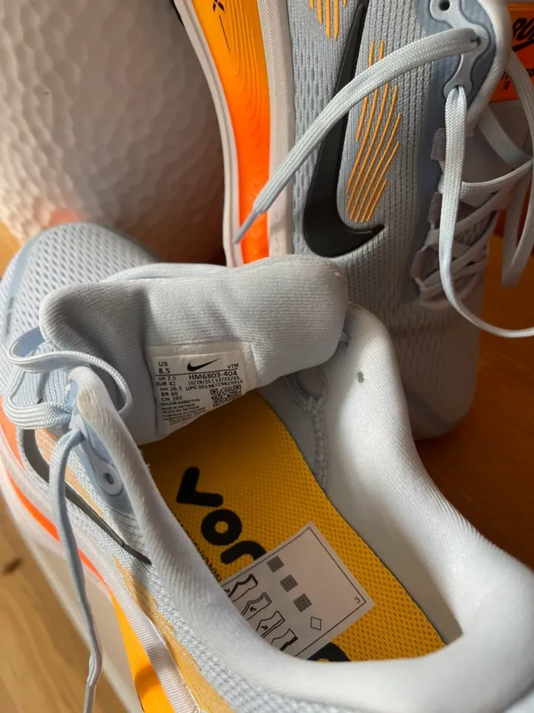 Nike Vomero 18 bike d'occasion — image 4 sur 5