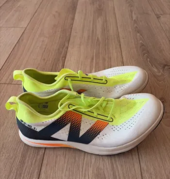 New Balance Fuelcell Mdx v3 Running Shoes d'occasion