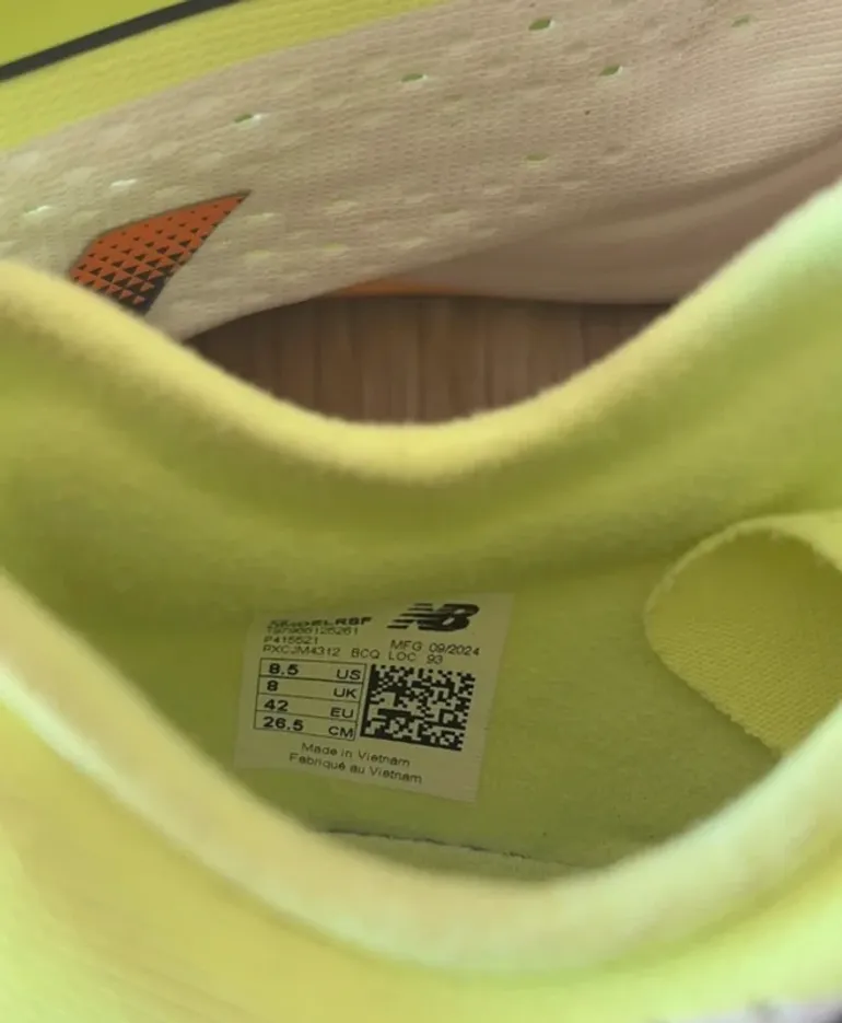 New Balance Fuelcell Mdx v3 bike d'occasion — image 5 sur 5