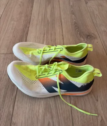 New Balance Fuelcell Mdx v3 bike d'occasion — image 2 sur 5