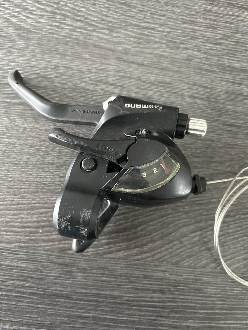 Brugt Shimano frein et shift avant 3 plateau ST-EF-L3 Drivetrain & Pedals