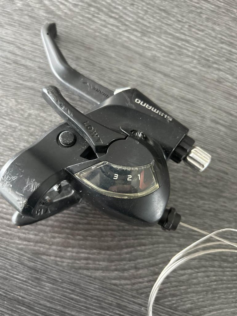 Used Shimano frein et shift  avant 3 plateau ST-EF-L3 bike — image 2 of 4