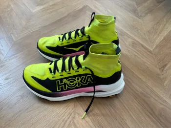 Used Hoka Tecton X3 bike — image 3 of 7