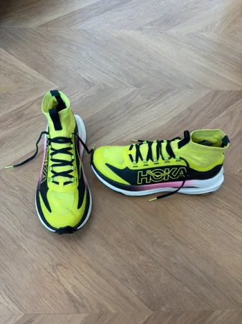 Used Hoka Tecton X3 Running Shoes