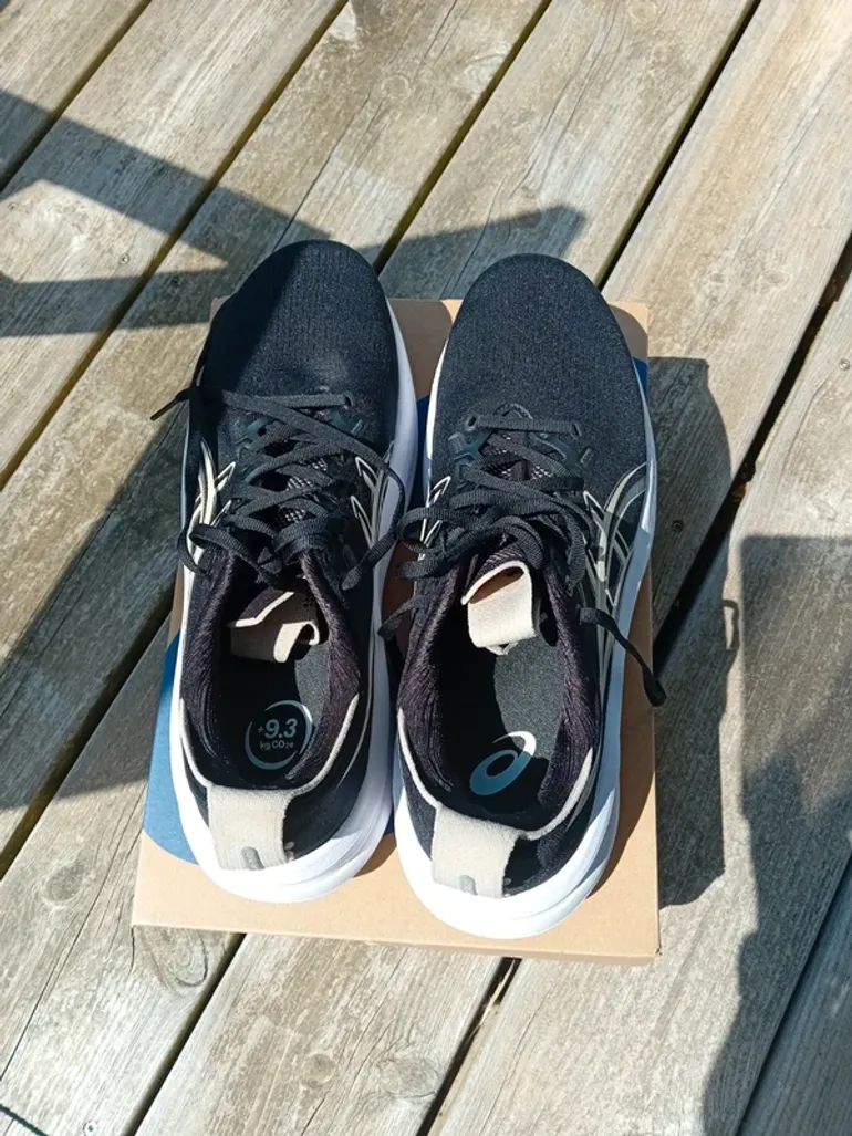 Gebrauchtes Asics Gel-Nimbus 28 bike — Bild 4 von 6