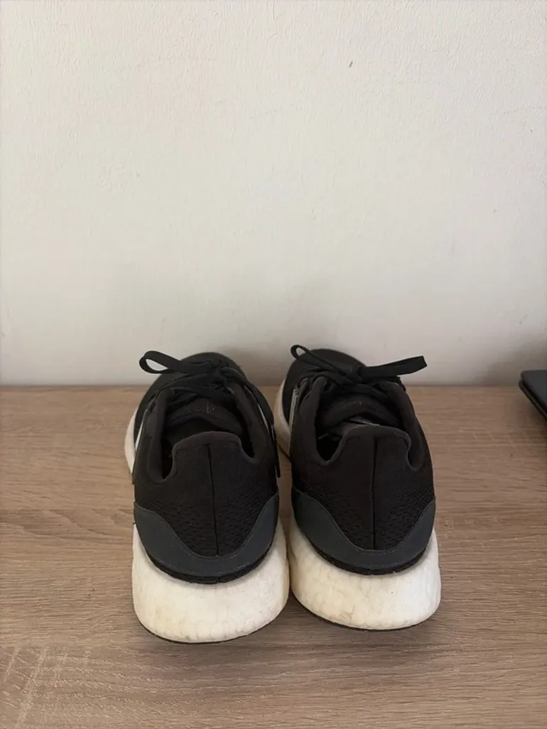 Použité Adidas Pureboost 22 bike — obrázek 3 z 6