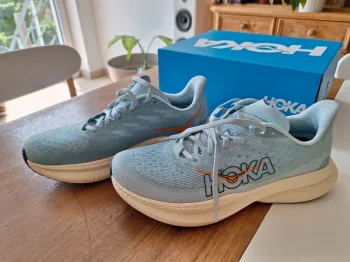 Used Hoka Mach 6 Running Shoes