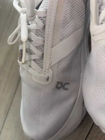 On Running On Blanche Running Shoes bike de segunda mano — imagen 3 de 9
