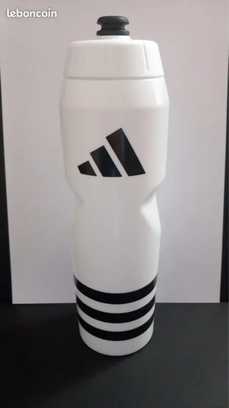 Używany Adidas Gourde Sport 750ml Running Accessories