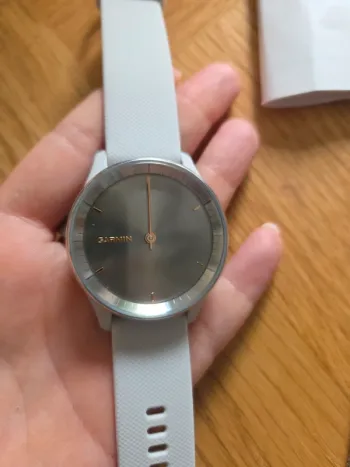 Tweedehands Garmin vivomove trend bike — afbeelding 2 van 3