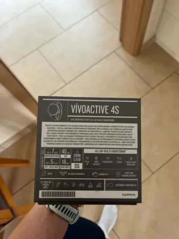 Used Garmin Vivoactive 4s bike — image 7 of 8