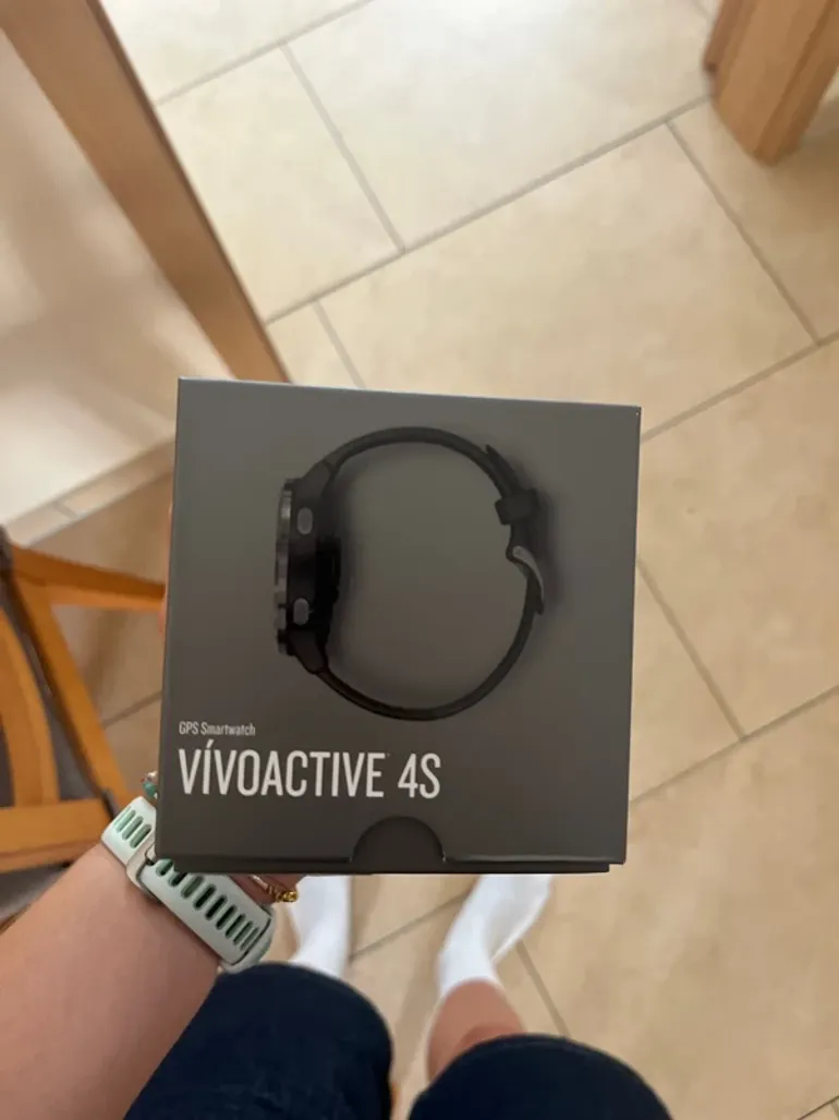 Used Garmin Vivoactive 4s bike — image 6 of 8