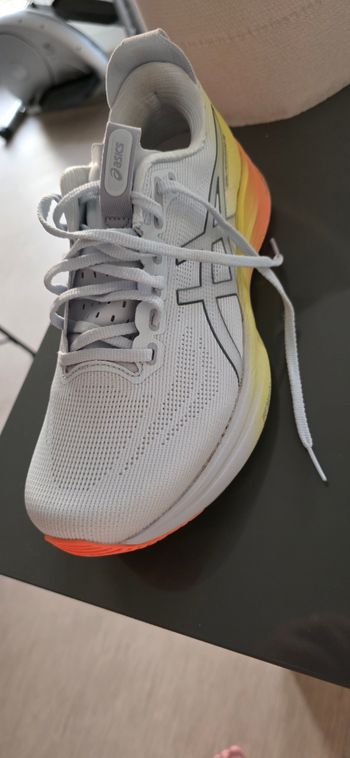 Použité Asics Gel kayano 32 2026 Running Shoes