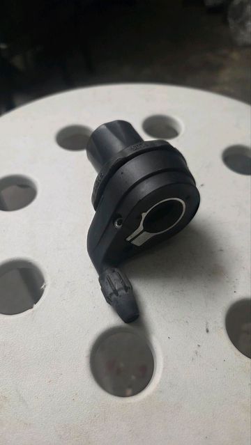 Used Sram S7 bike — image 2 of 2