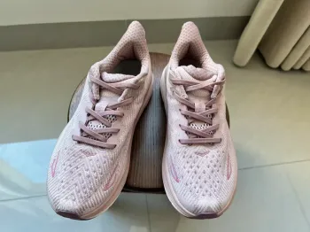 Gebrauchtes Hoka Clifton 9 Running Shoes