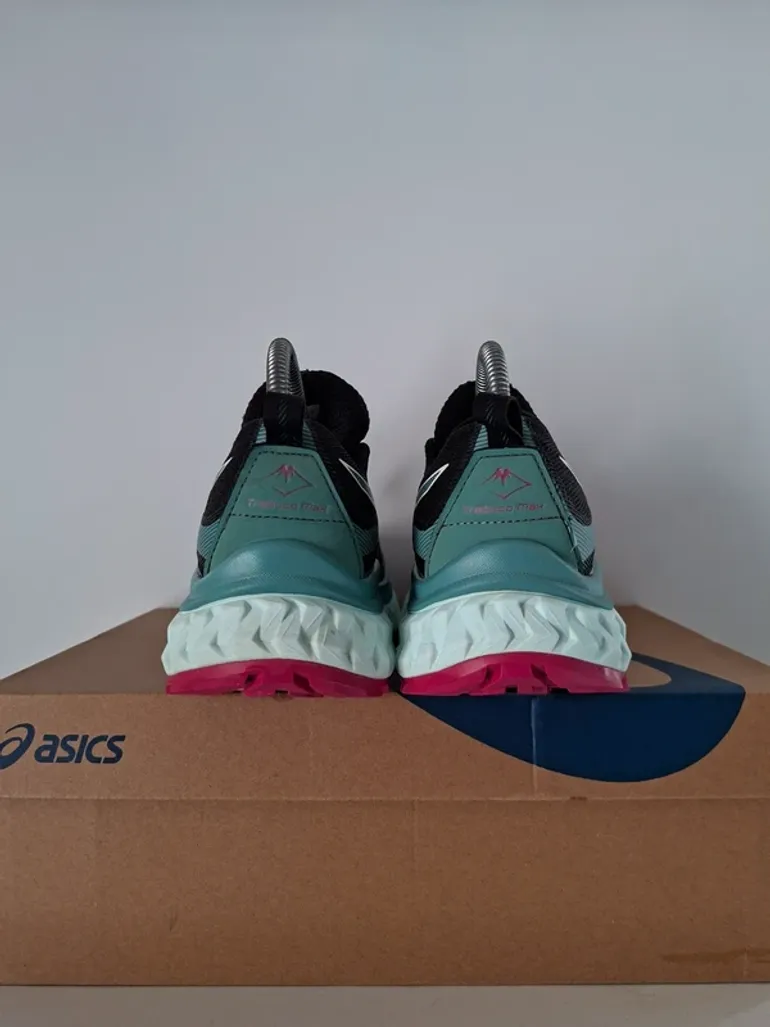Used Asics Gel Trabucco Max bike — image 9 of 12