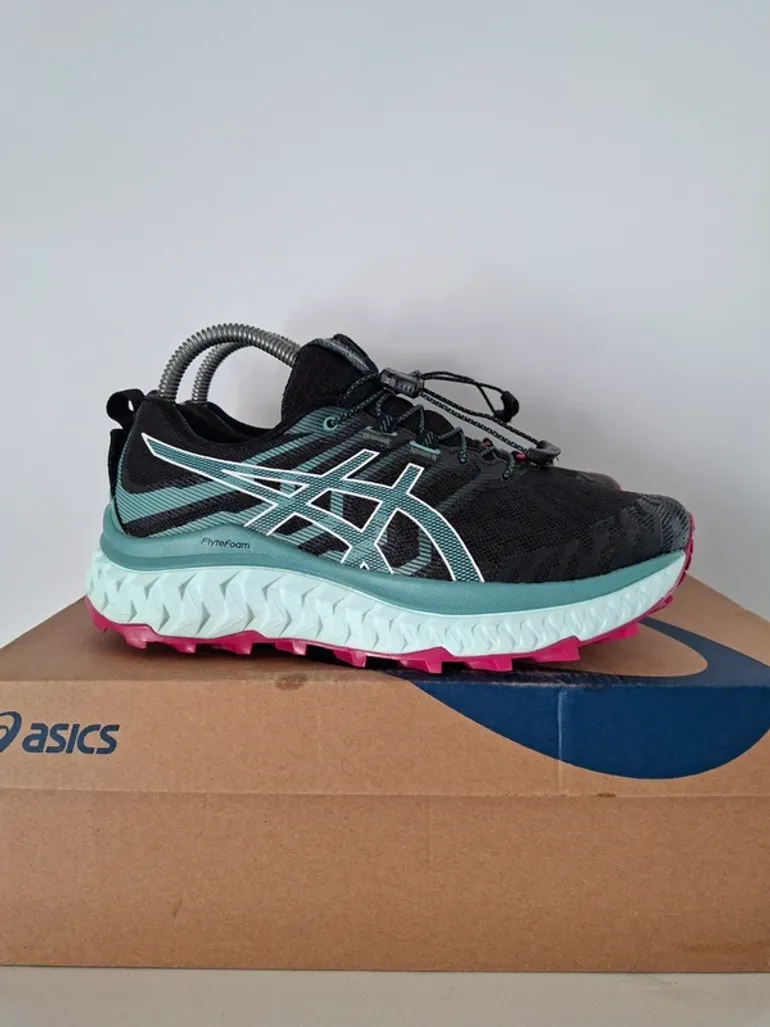 Used Asics Gel Trabucco Max bike — image 3 of 12