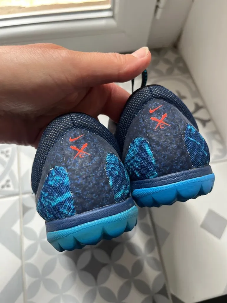 Nike Leichtathletik-Spikes bike usato — immagine 4 di 8
