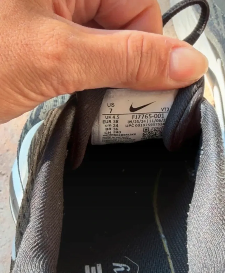 Použité Nike Journey Run bike — obrázek 4 z 4