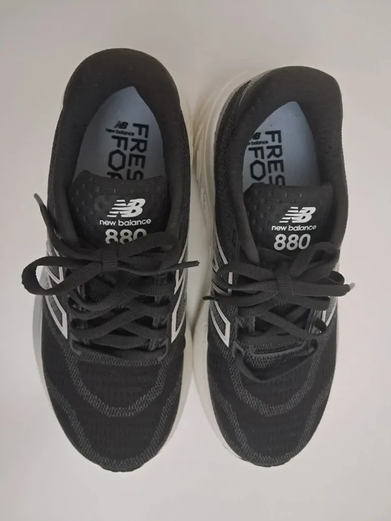Used New Balance Fresh Foam bike — image 4 of 8
