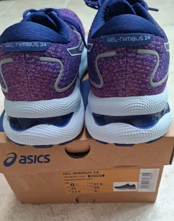 Tweedehands Asics Gel Nimbus 24 Running Shoes