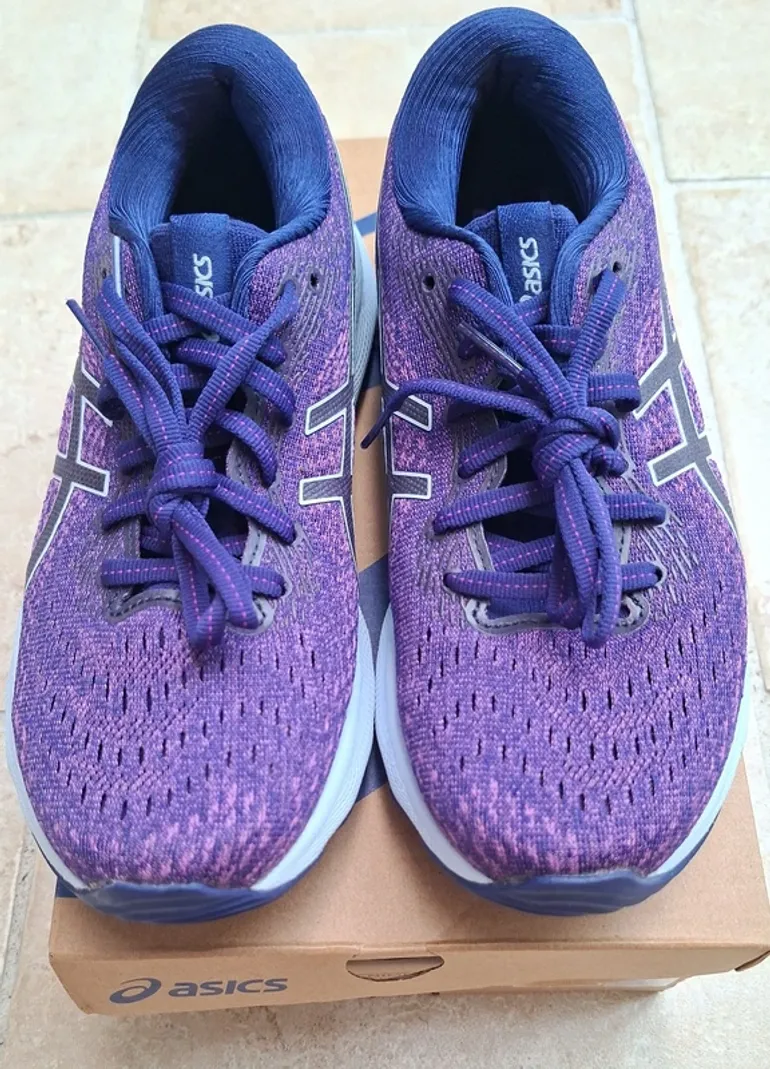 Asics Gel Nimbus 24 bike d'occasion — image 2 sur 5