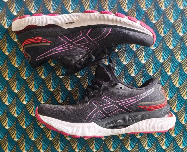 Gebrauchtes Asics Gel-Nimbus 24 bike — Bild 8 von 9