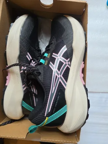 Asics Gel-Venture 11 Running Shoes de segunda mano