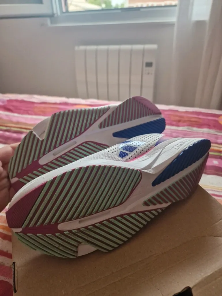 Tweedehands Adidas Adizero SL bike — afbeelding 2 van 4