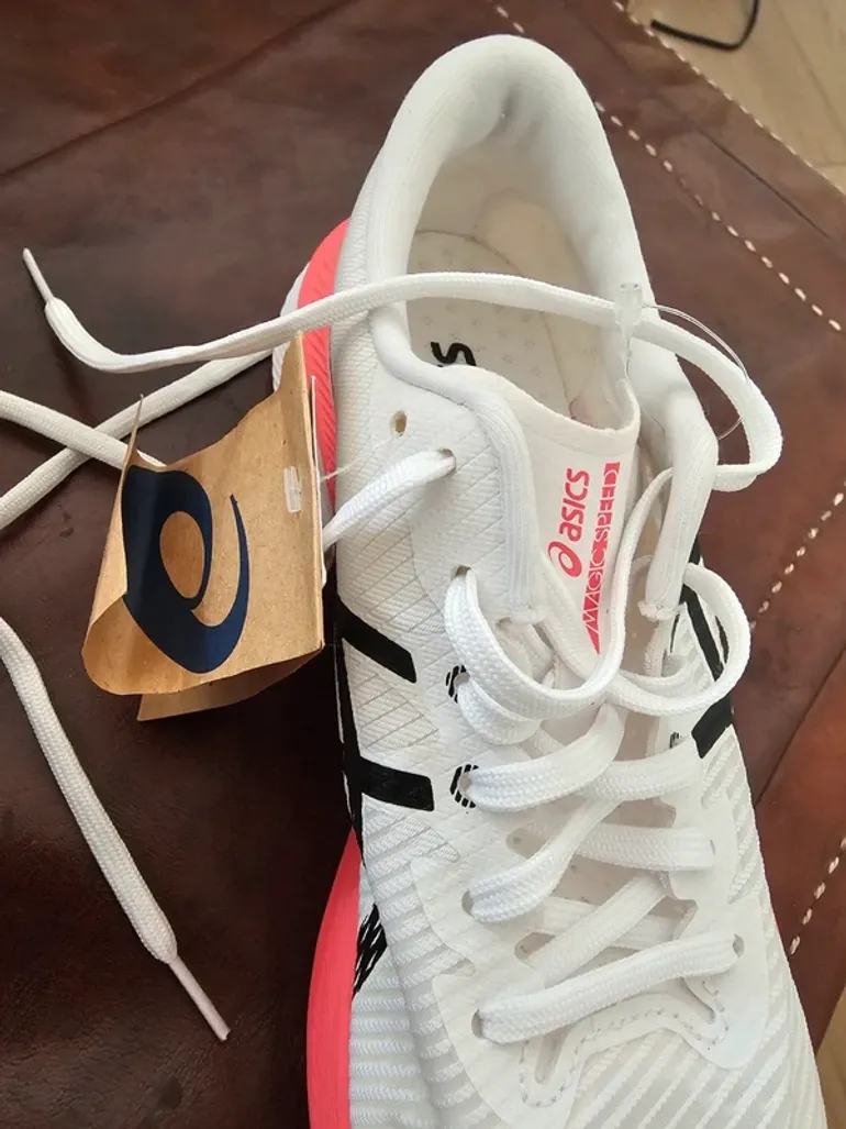 Asics Magic Speed 3 bike d'occasion — image 3 sur 7