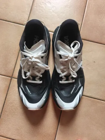 Used Hoka Speedgoat 7 Running Shoes