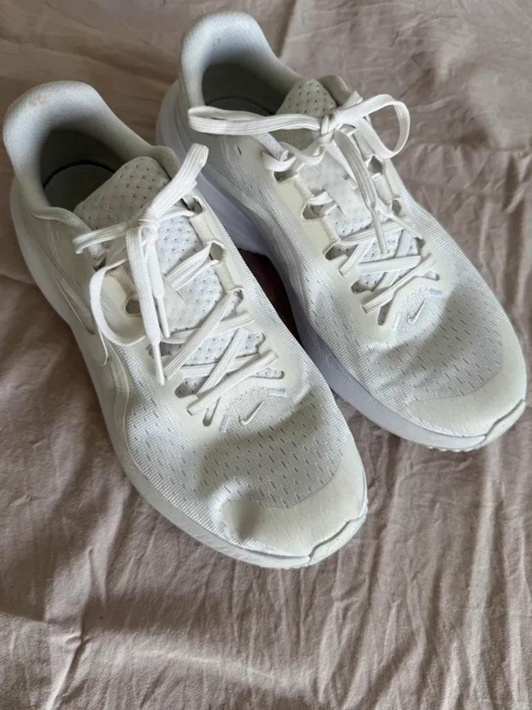 Used Nike Downshifter 14 bike — image 2 of 5