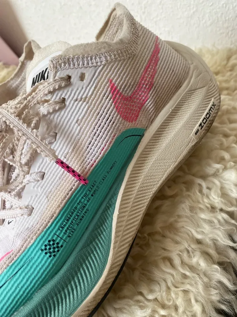 Gebrauchtes Nike Vaporfly Next% 2 bike — Bild 3 von 9