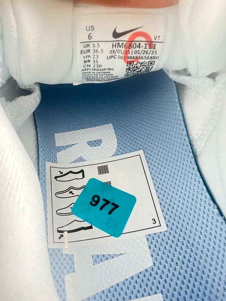 Nike Vomero 18 bike usato — immagine 10 di 13