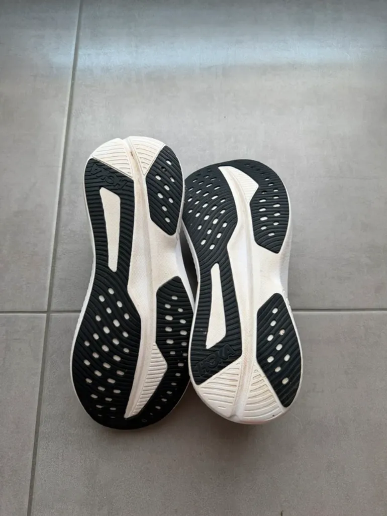 Used Hoka Mach 6 bike — image 4 of 6