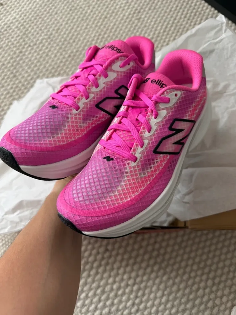 Used New Balance Ellipse bike — image 3 of 7