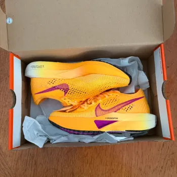 Gebrauchtes Orange ZoomX Vaporfly Next% 3 bike — Bild 2 von 5