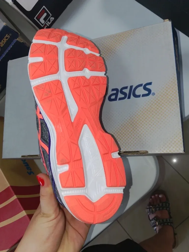 Gebrauchtes Asics Running Shoes bike — Bild 2 von 4
