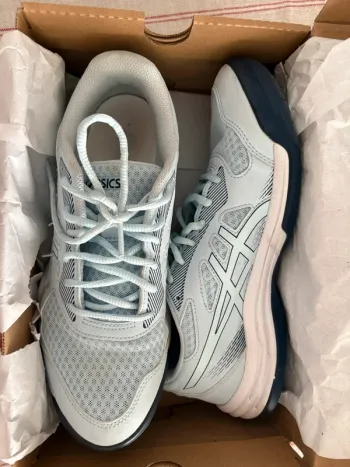 Asics Running Shoes bike d'occasion — image 2 sur 7