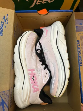 Used Hoka Clifton 10 Running Shoes
