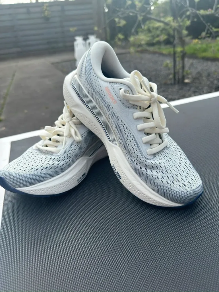 Brooks Adrenaline GTS 36 bike de segunda mano — imagen 4 de 6
