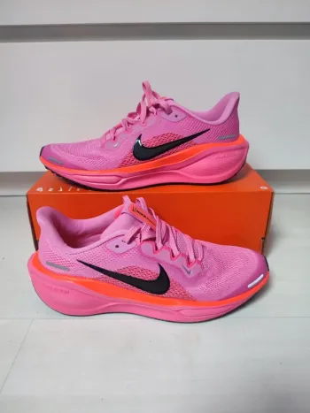 Used Pegasus 41 Running Shoes