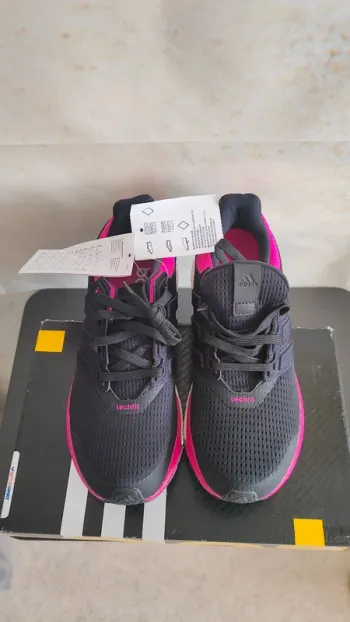 Używany Continental Supernova Glide 8 Running Shoes