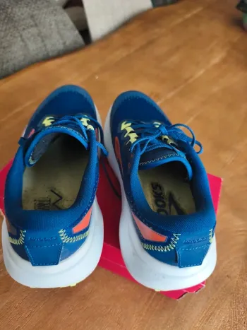 Tweedehands Brooks Running Shoes bike — afbeelding 6 van 7
