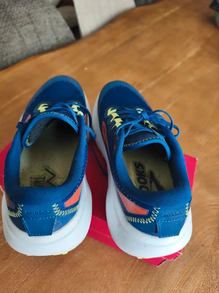 Tweedehands Brooks Running Shoes bike — afbeelding 6 van 7